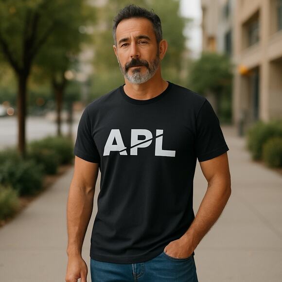 New APL Athletic Propulsion Men's Black Perfected Blended T-shirt Size Medium - Picture 1 of 6